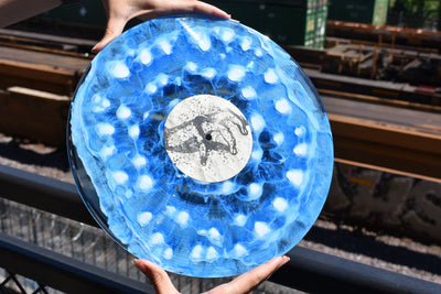 2 O'Clock Girlfriend - A Tale Of Two Cities